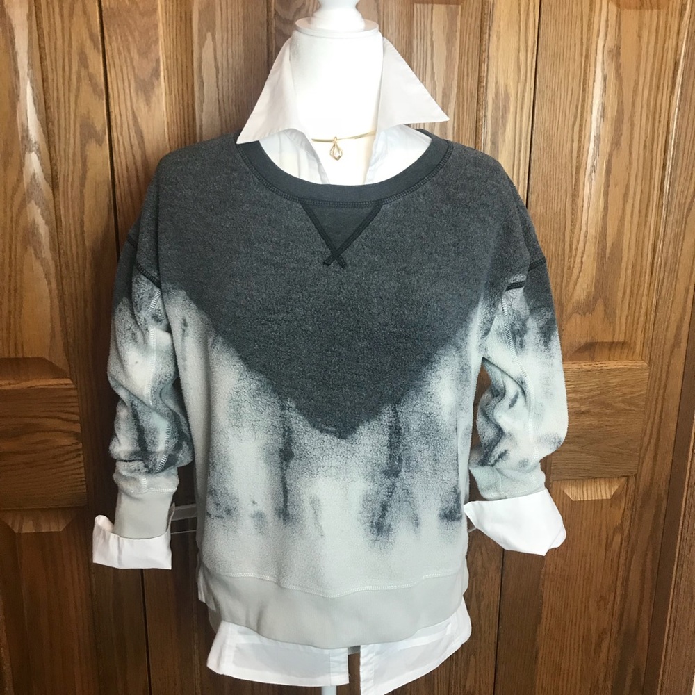 American Eagle outfitters Grey Ombré Sweatshirt
